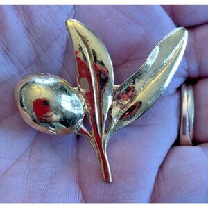 Vintage‎ Gold Tone Olive Branch Brooch Pin Botanical Nature Jewelry
